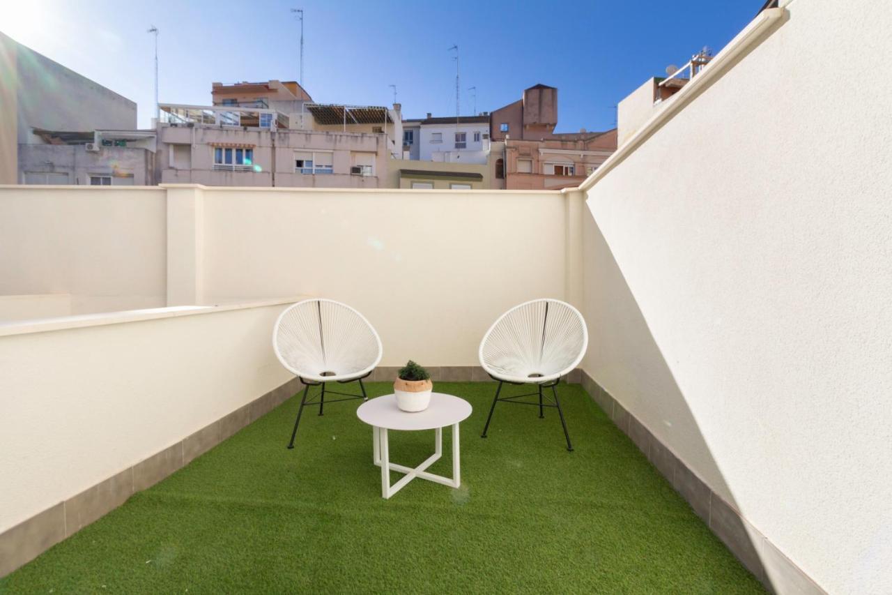 Apartamento con balcón