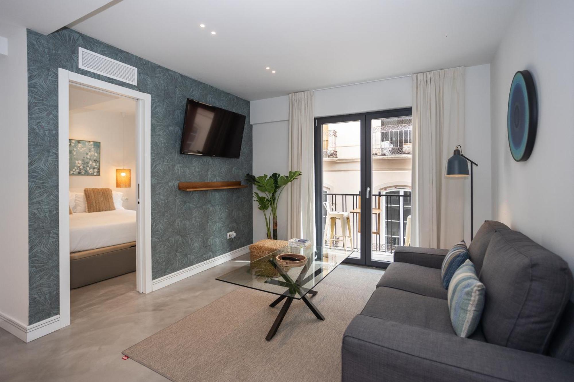 Apartamento de 1 dormitorio con balcón