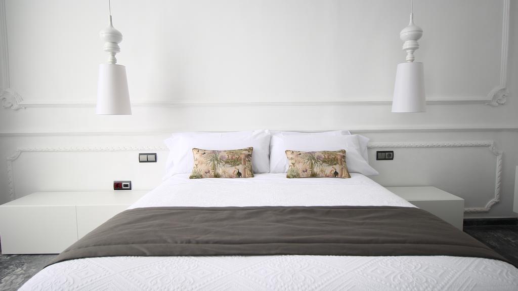 Apartamento con vistas a la plaza de La Constitución (3 adultos)