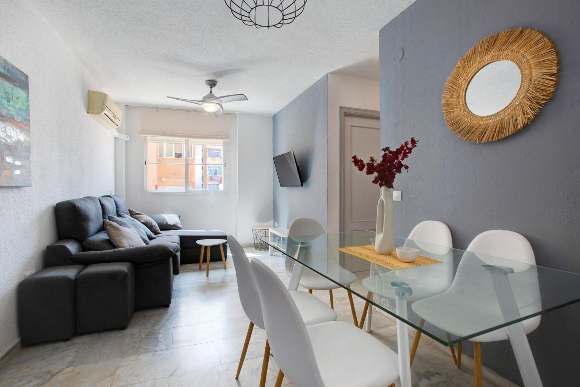 Apartamento de 2 dormitorios con vistas a la montaña