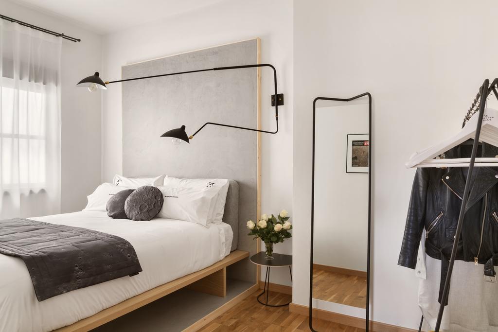 Apartamento de 2 dormitorios con balcón