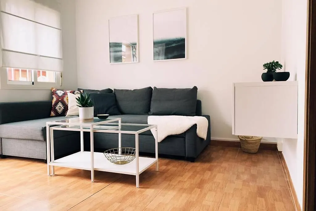 Precioso apartamento a 50m de la playa en El Palo-1