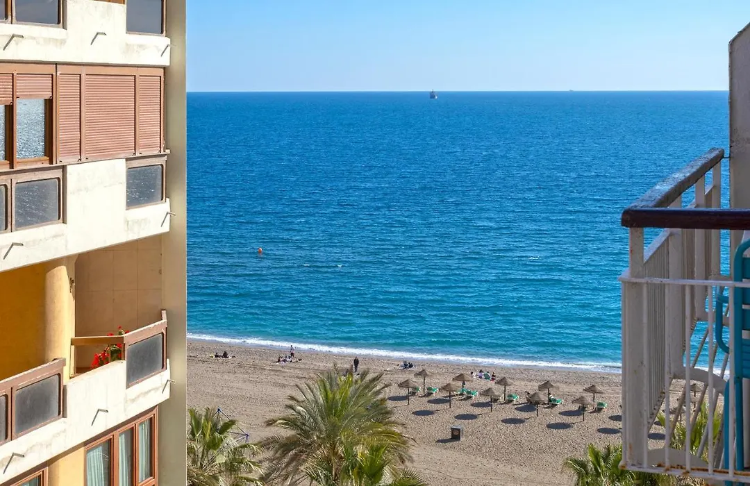 Livemálaga Pintor Sea View&Beach-1