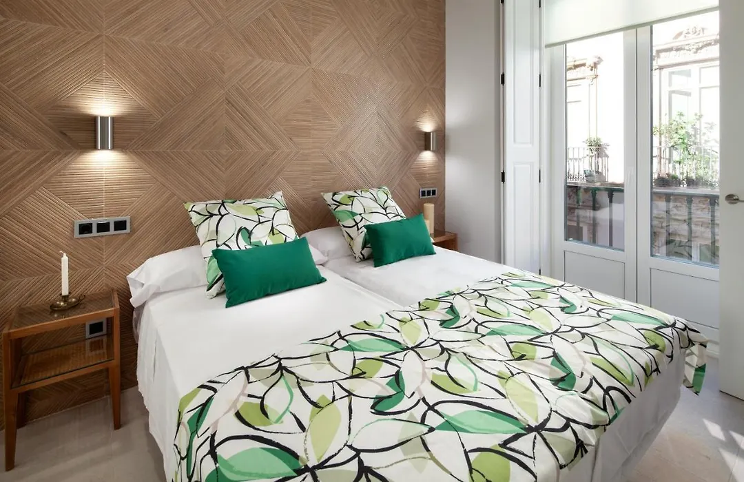 INMálaga Santos Suites 1-1