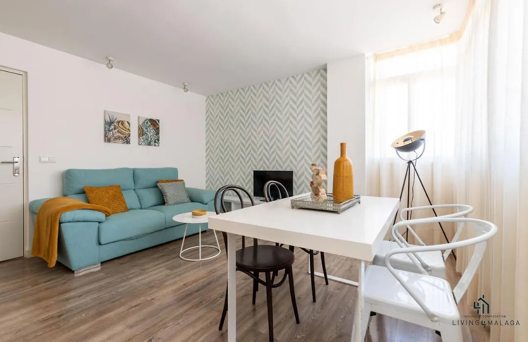 Living4Malaga Sea Breeze Apartment-1
