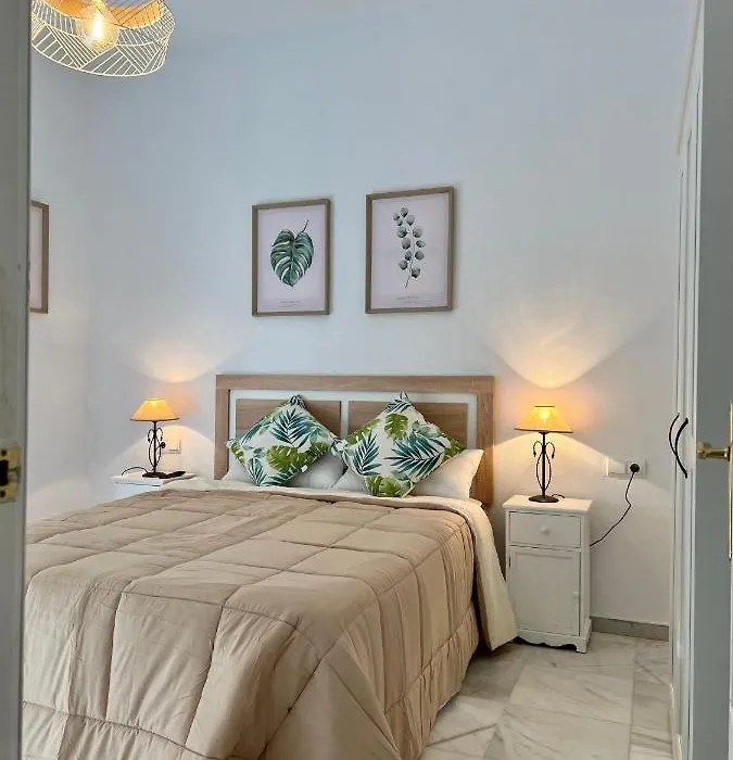 iYOURBASICS Great Apartment Hinestrosa 23 FREE WIFI&AC-1