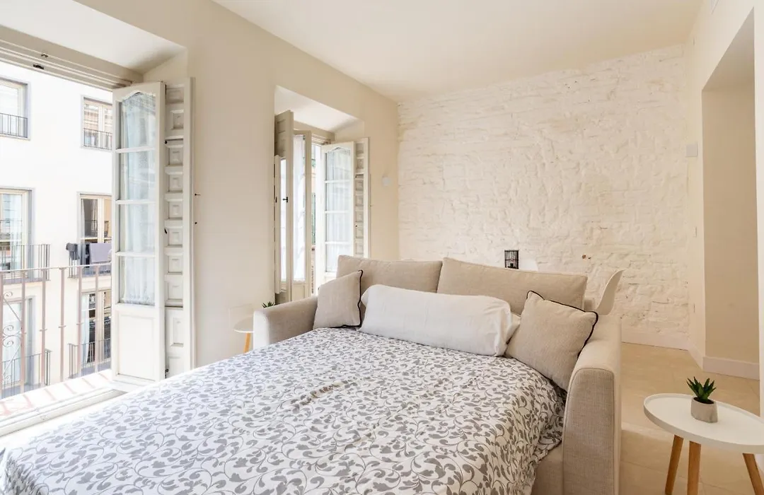 Urbe 10 Carreteria 1 Bedroom Apartment-1