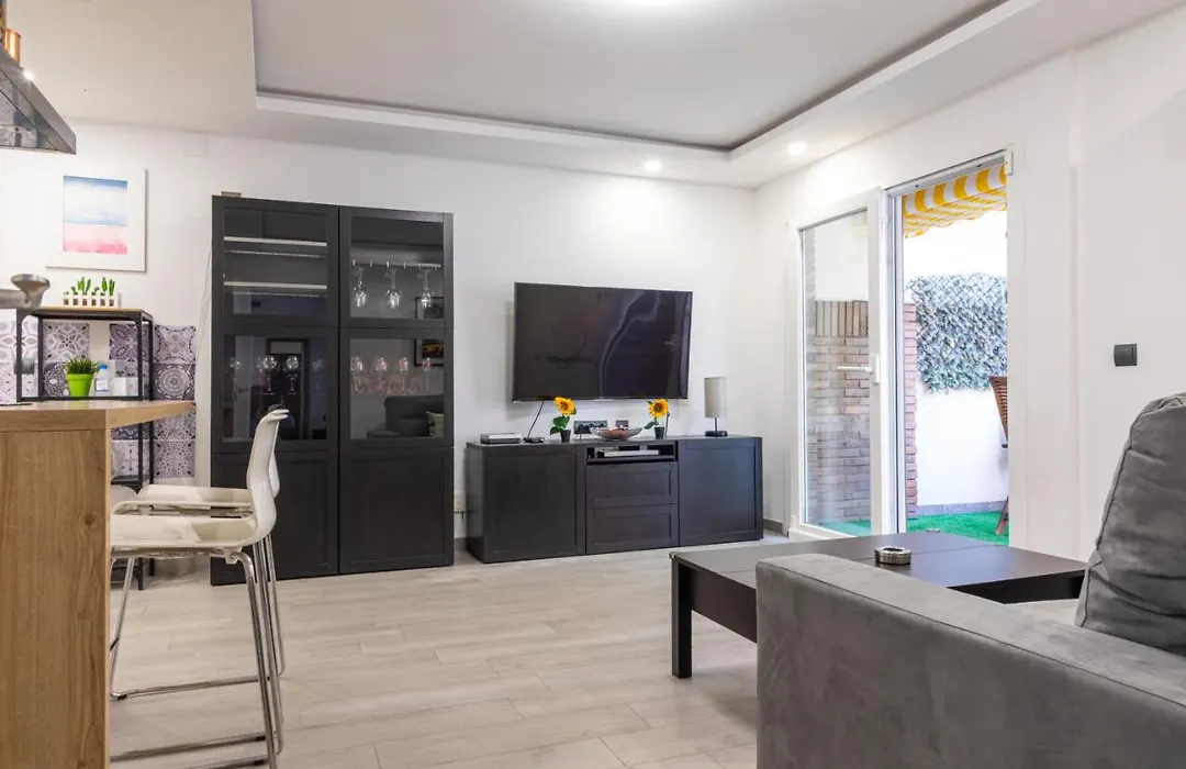 Pedregalejo Beach Apartment-1