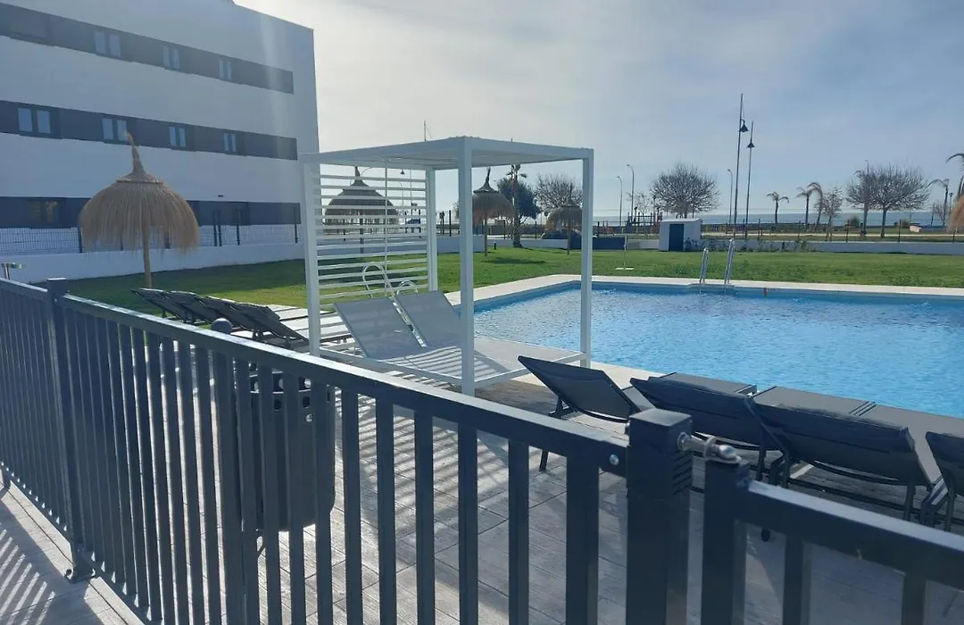 APARTAMENTO en VALLE-NIZA, ALMAYATE, BENAJARAFE, TORRE DEL MAR a 50 METROS de LA PLAYA-1