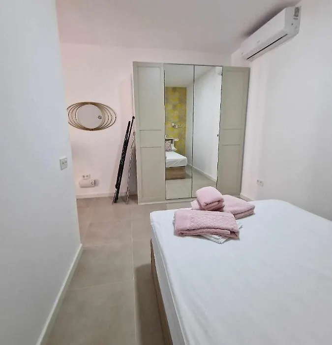Urban Suite 1-1