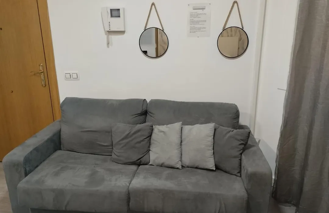 Malaga Centre Studio&Parking-1