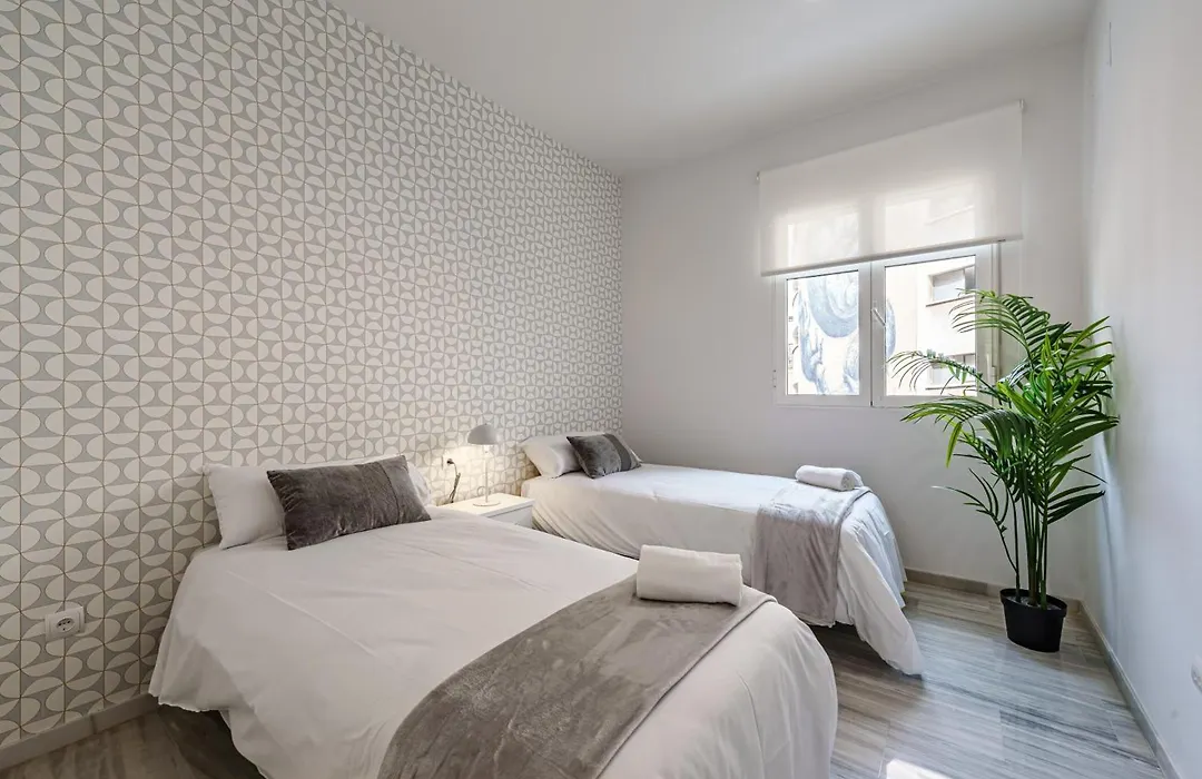 Soho - Comfort & Premium Location-1