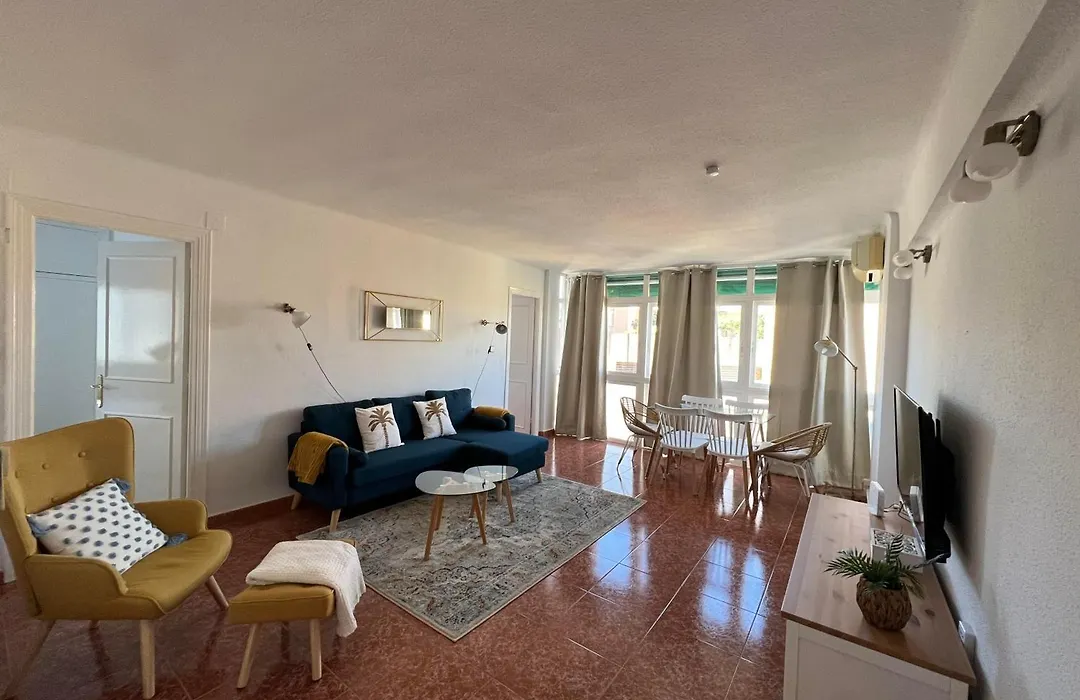 Gran apartamento en el centro de Málaga-1