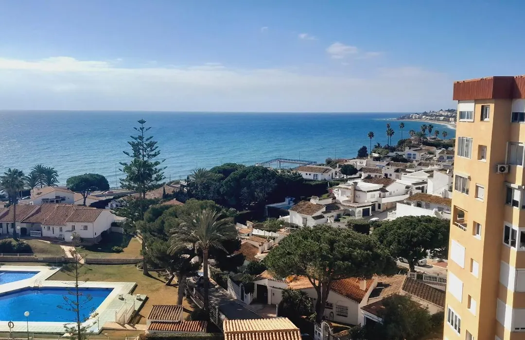 Apartamento con vistas al mar-1