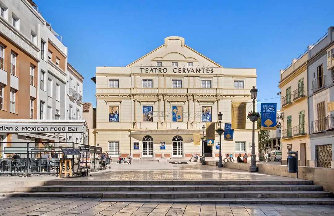 Plaza de la Merced, Álamos 40-1