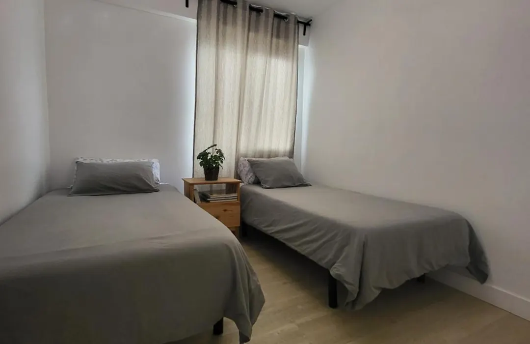 3BR Top Floor Apartment Vialia La Unión Metro-1