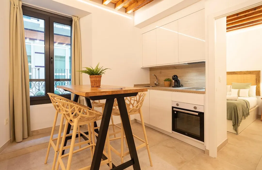Lazcano & Old Town By Ele Apartments-1
