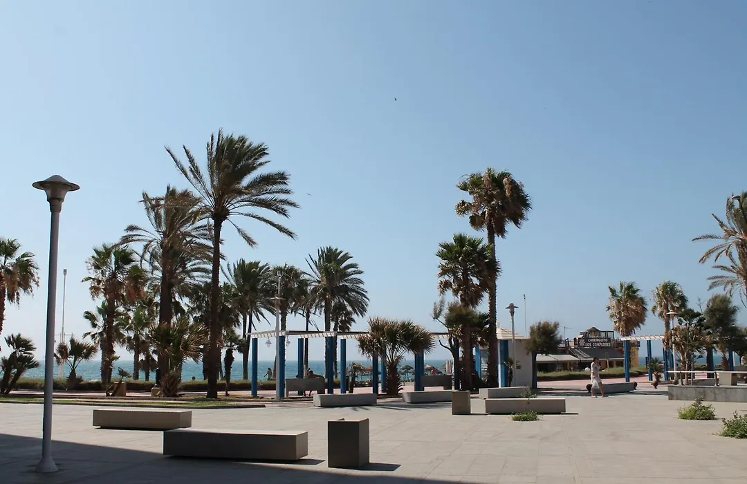Paseo Maritimo-1