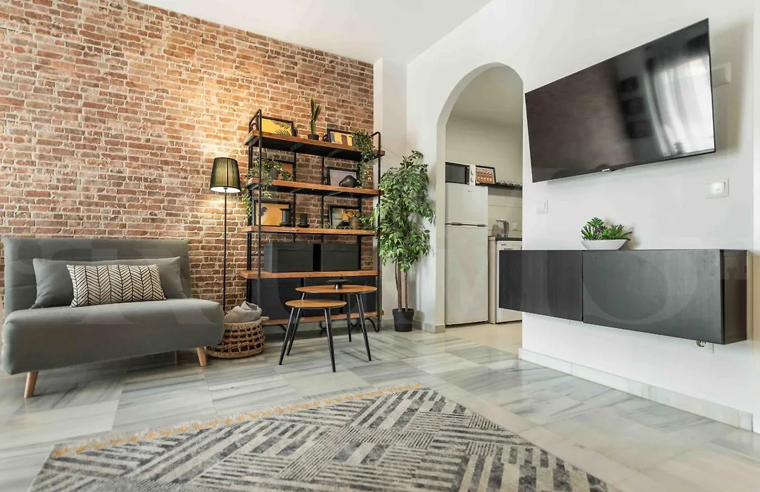 Modern Studio With Private Rooftop Terrace By Rems-1