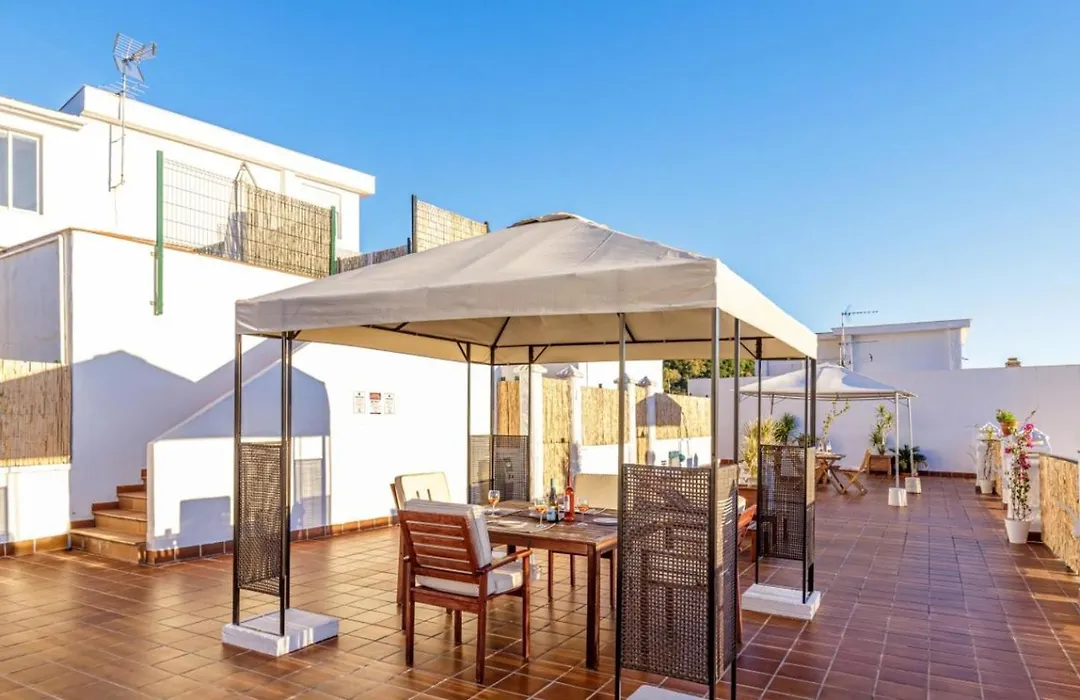 Apartamento Céntrico La Merced - FREE PARKING&FREE GYM-1