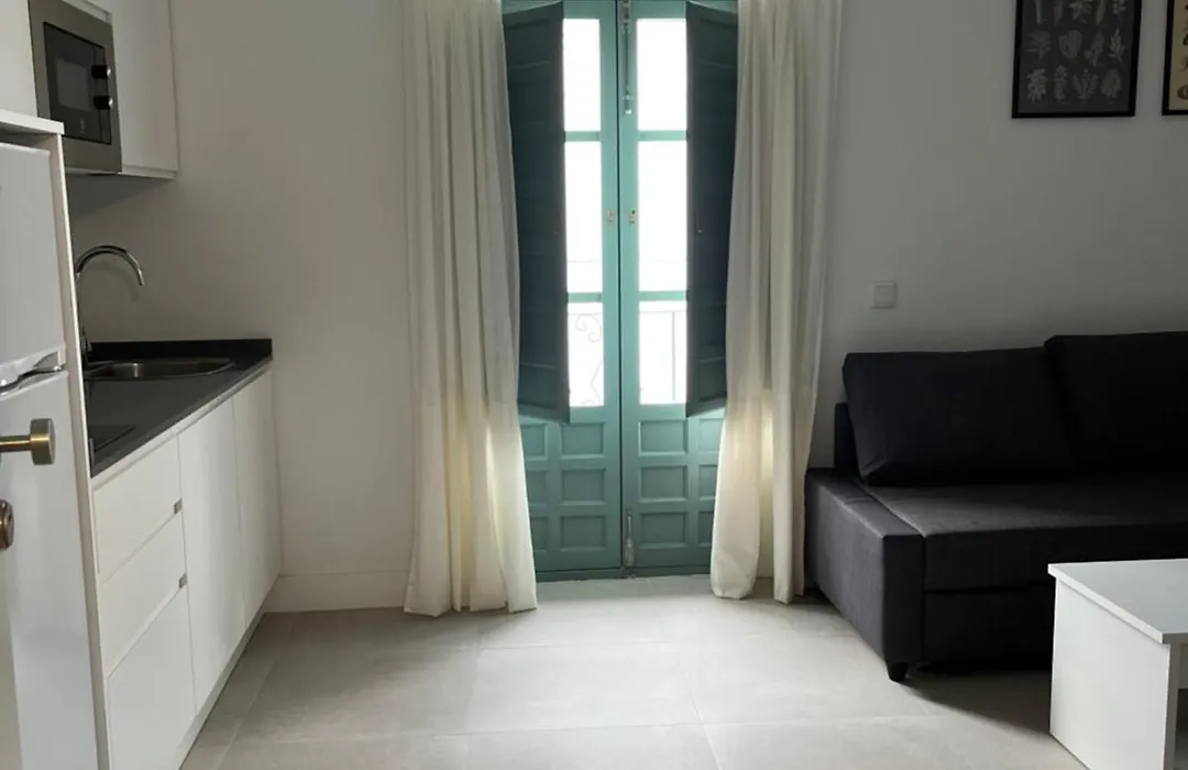 The Sunnydise Apartments-1