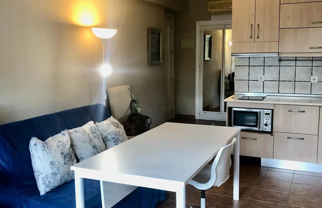 Beautiful Studio In Balneario Beach-1
