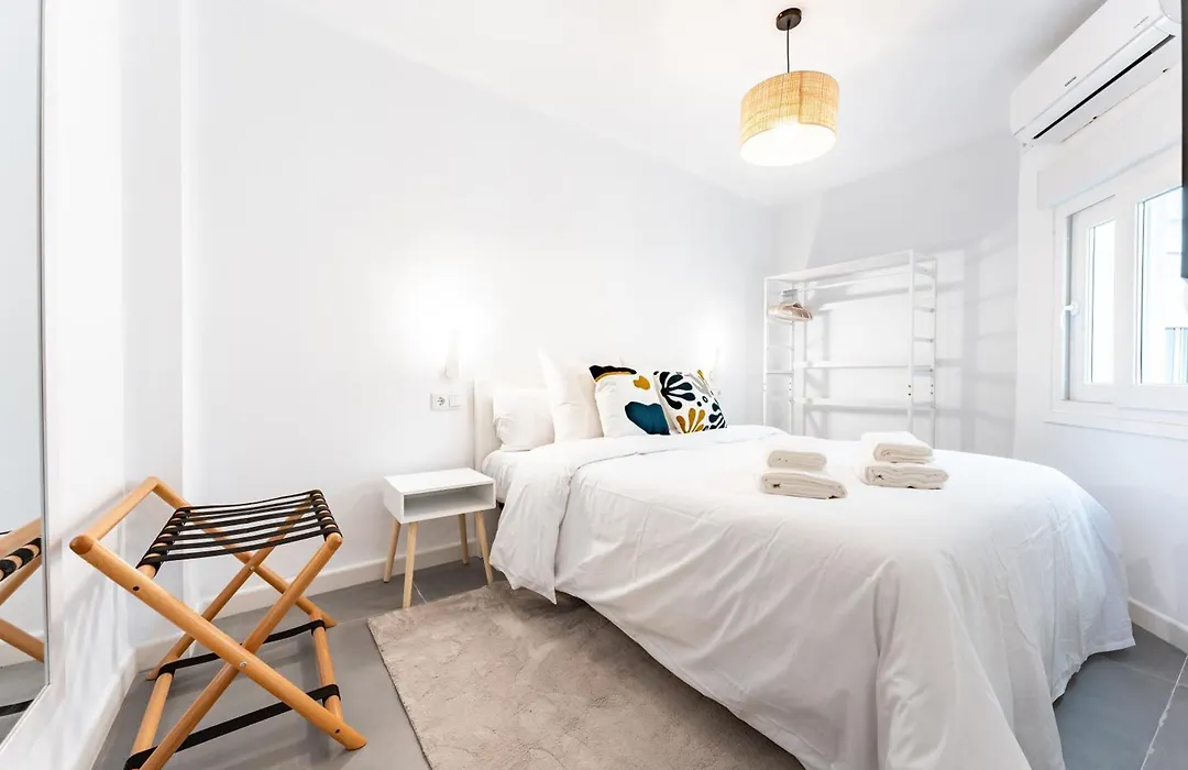 Alcaine City Center Apartment-1
