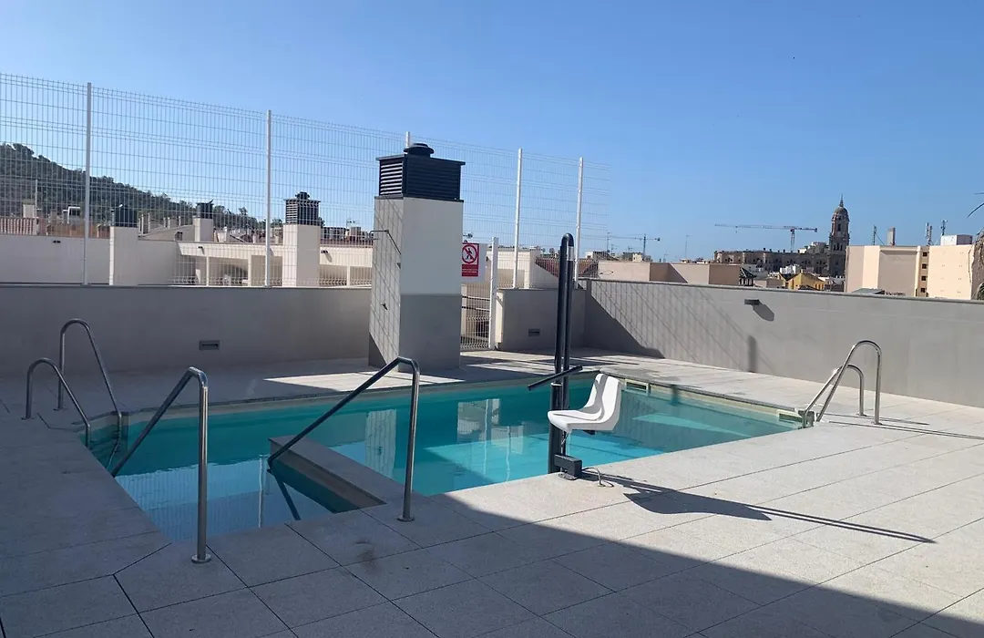Livemálaga Alta Suite&Parking-1