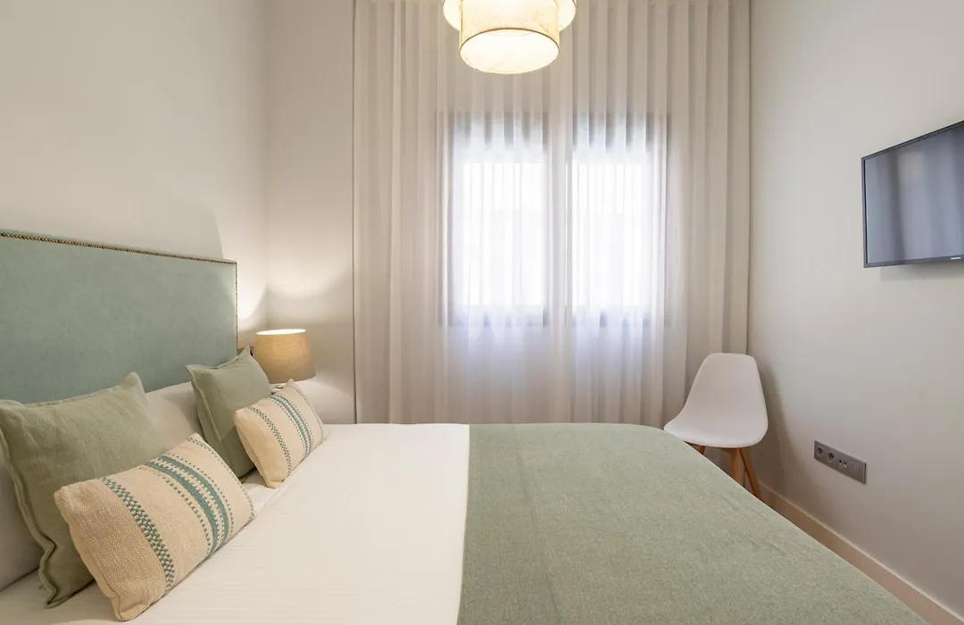 Souviron & Old Town By Ele Apartments-1
