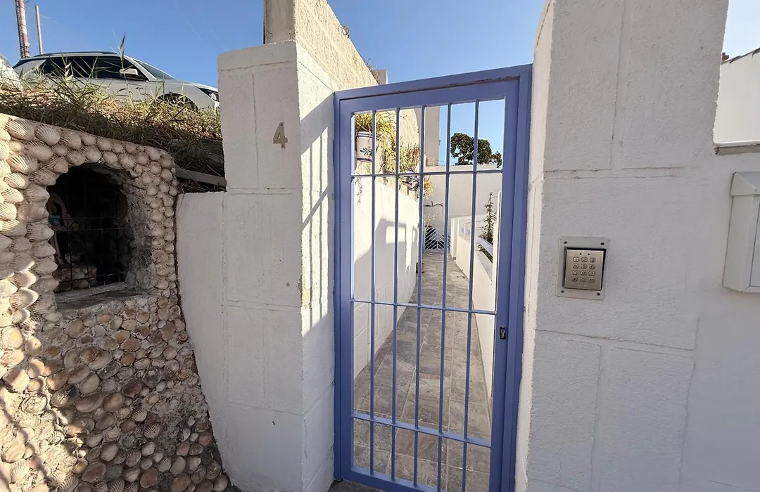 Pueblo marino, oasis junto al mar de la araña, by Sol Maestranza-1