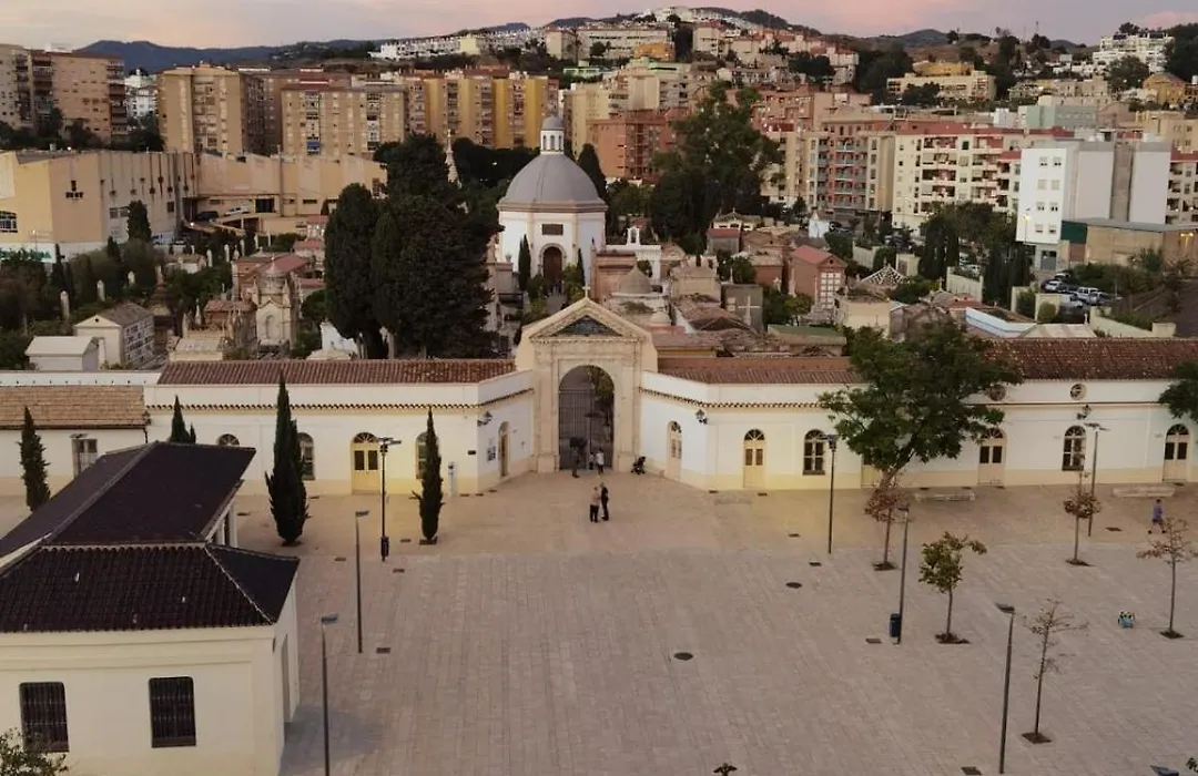 3 hab - Parking gratis - A un paso del Centro - Ideal Escapada-1