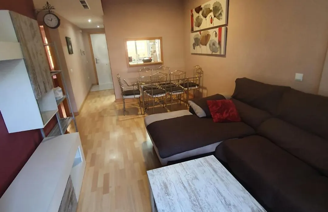 Bajo con patio y accesibilidad-1