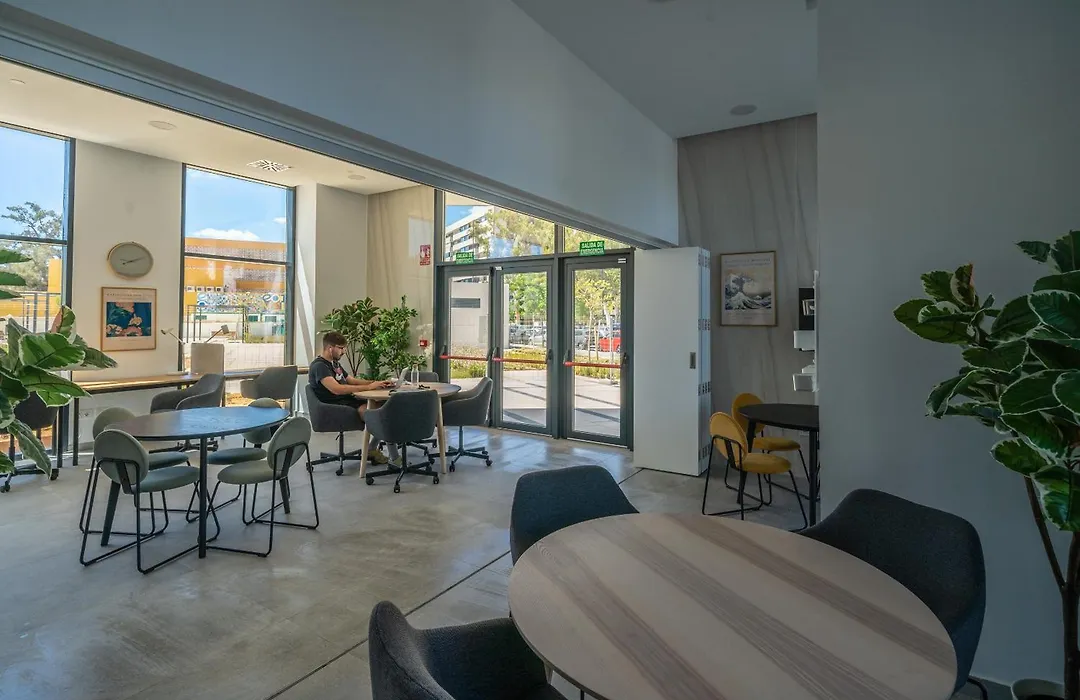 Xpce Urban 13 Malaga Skyline - Parking Free-1