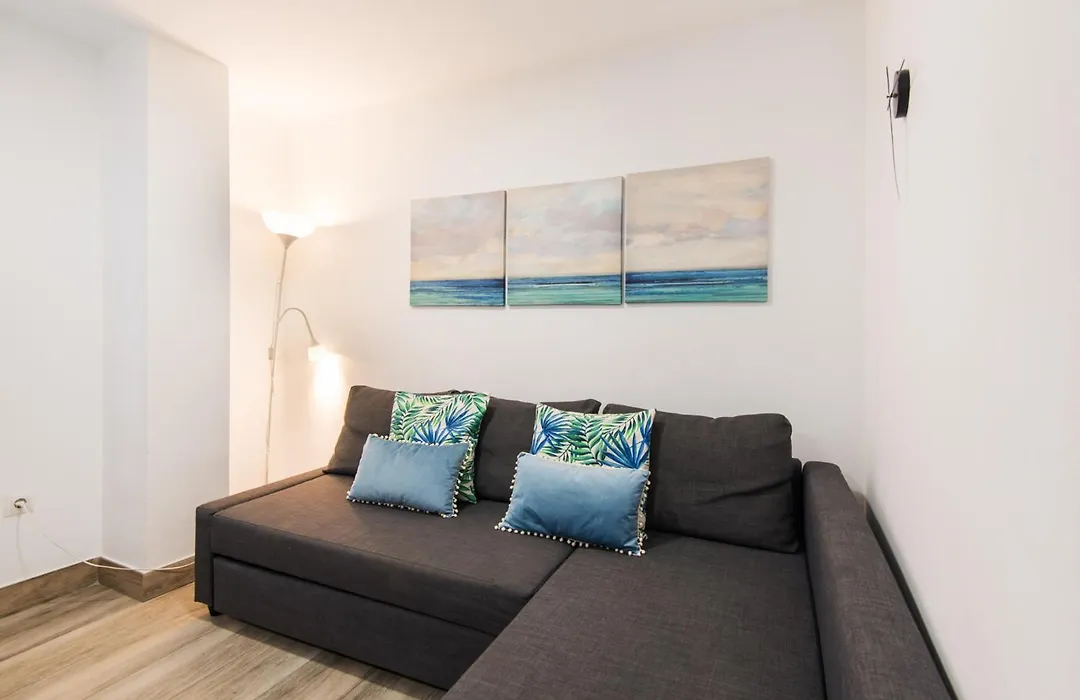 New Street Fantasy 2 Center Apartment-1