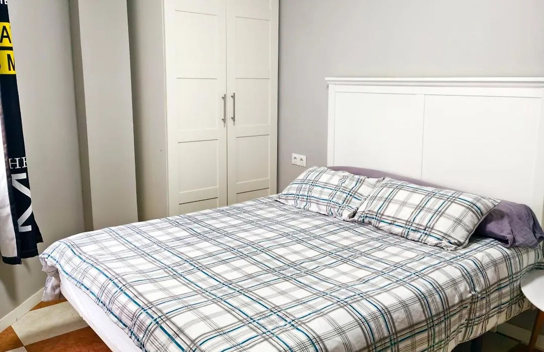 Apartamento cerca del centro 2-1