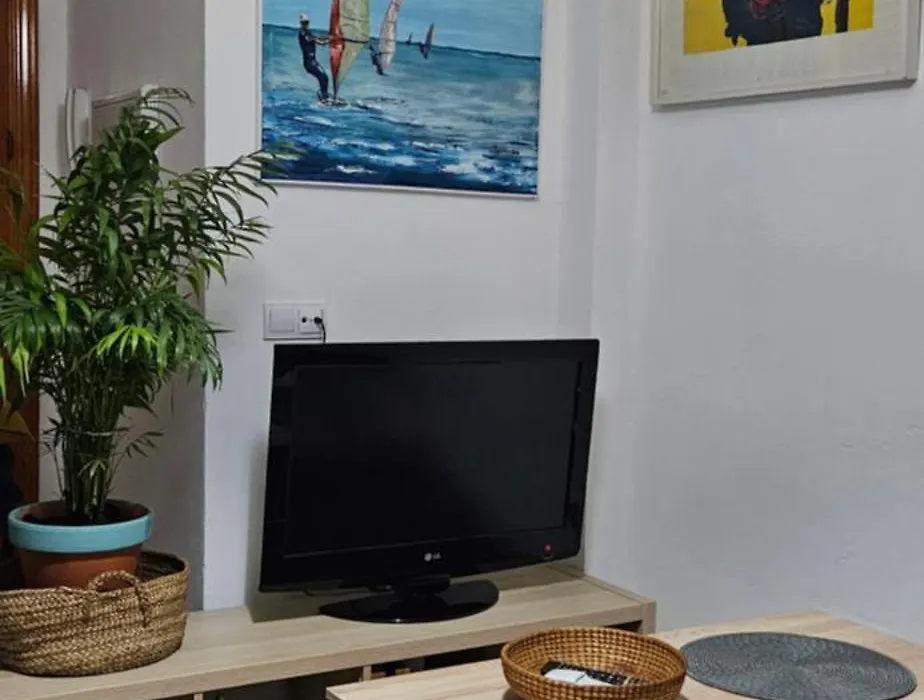 Apartamento completo, 2min de la playa (El Palo)-1