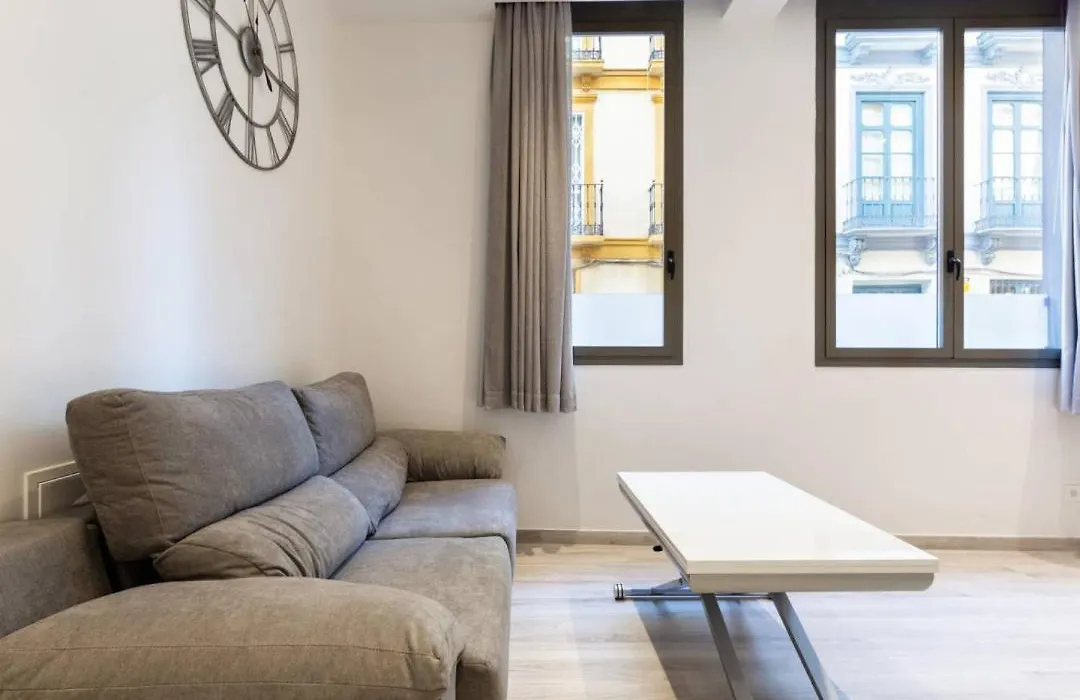 Modern And Bright Studio - Malaga Center-1