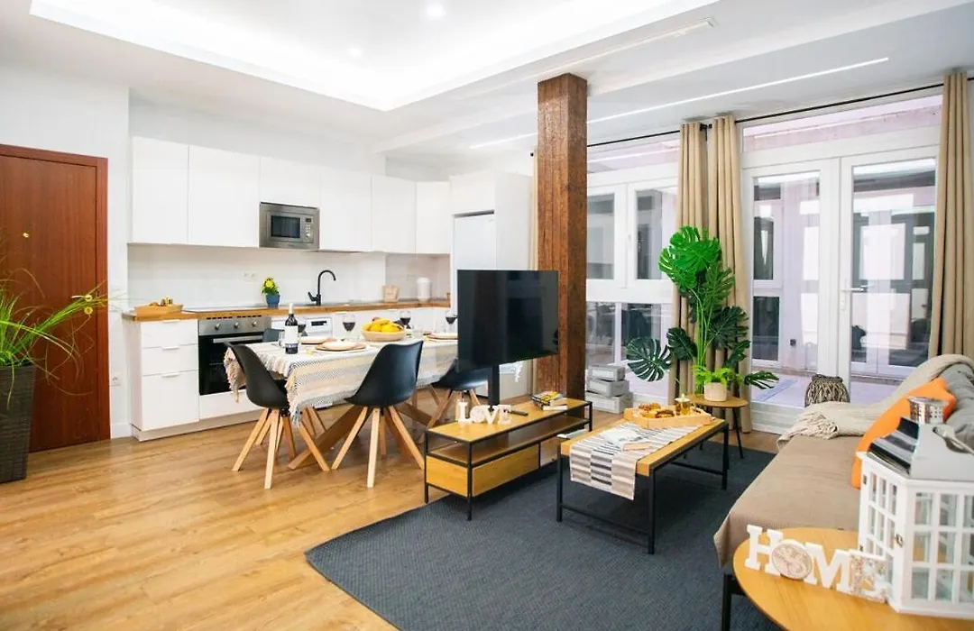 Boutique Apartment Downtown By Turivida-1