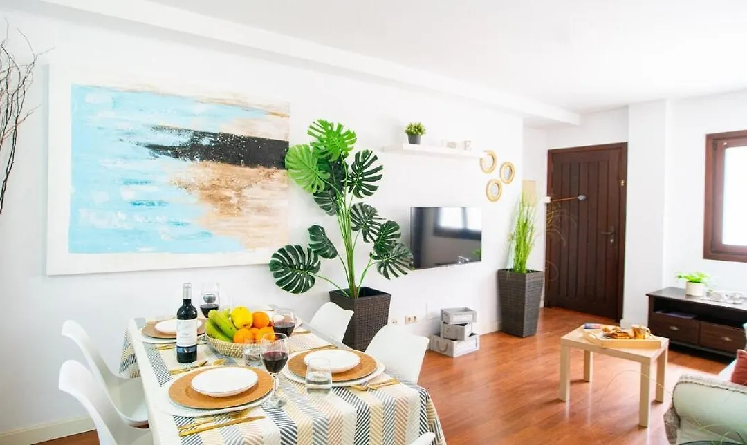Boutique Apt Beach Walk Retreat By Turivida-1