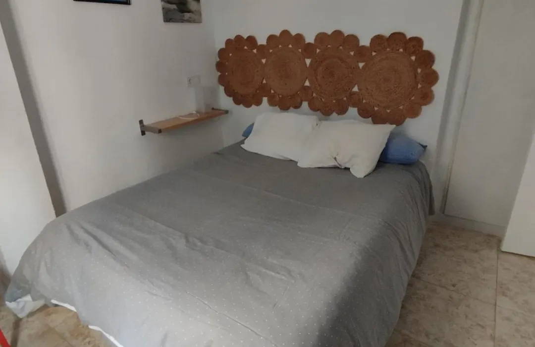 Apartamento a 5min a pie de la playa de El Palo-1