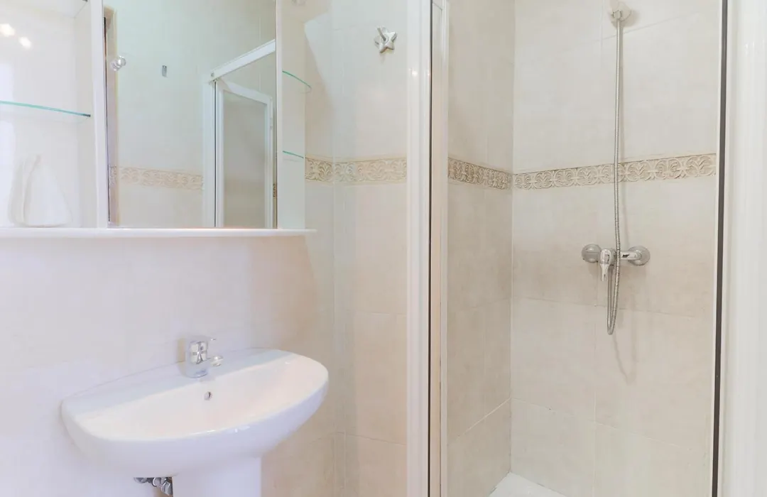 C61 - Brand New One Bedroom Cathedral Views-1