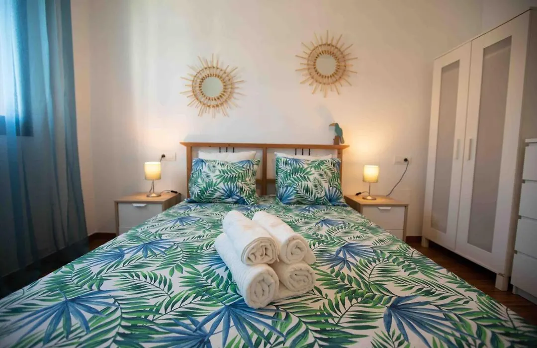 Holidays By The Sea Apartment-1