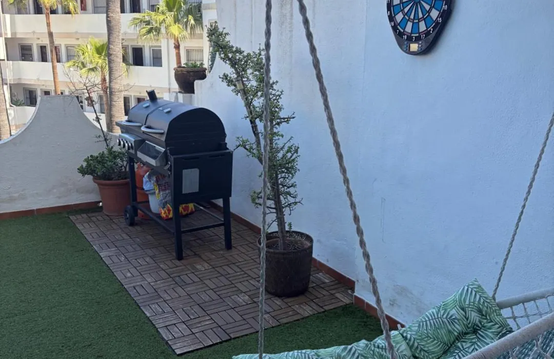 Apartamento en Mijas con Terraza, capacidad para 5 personas con piscina de temporada hasta 31 Agosto-1