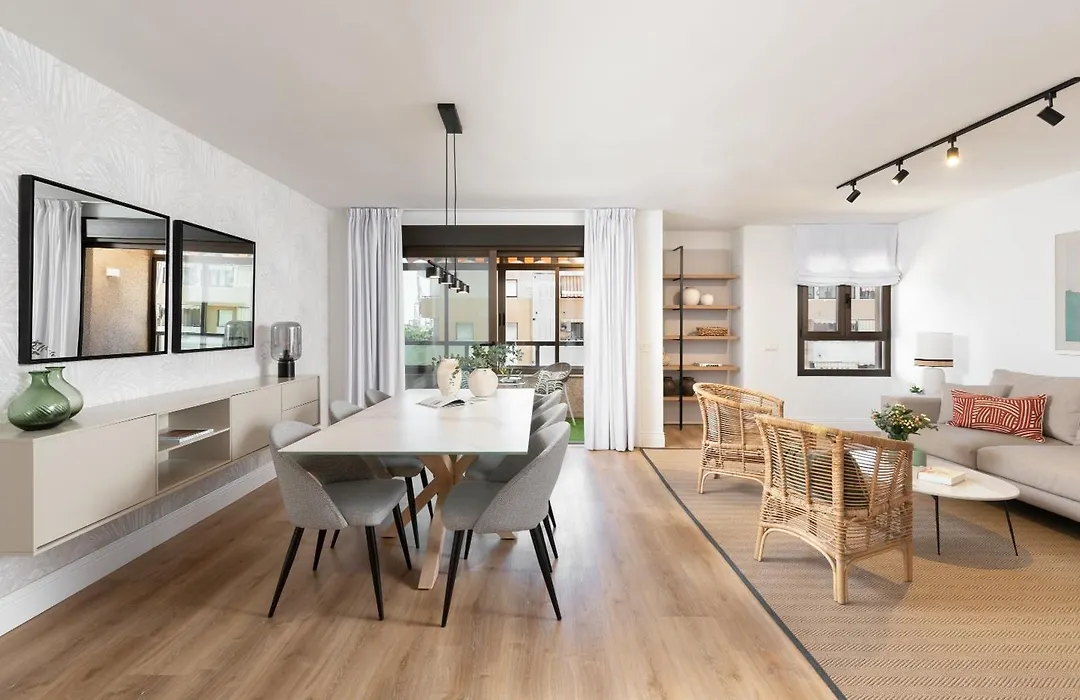 Donoso Cortes & Free Parking By Ele Apartments-1