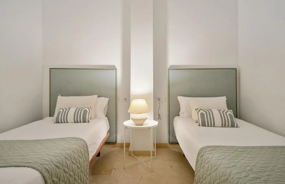Agua I & Seasonal Pool By Ele Apartments-1