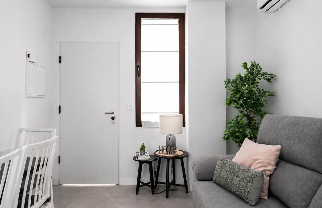 Apartamentos Jara Málaga Centro - Bajo B-1