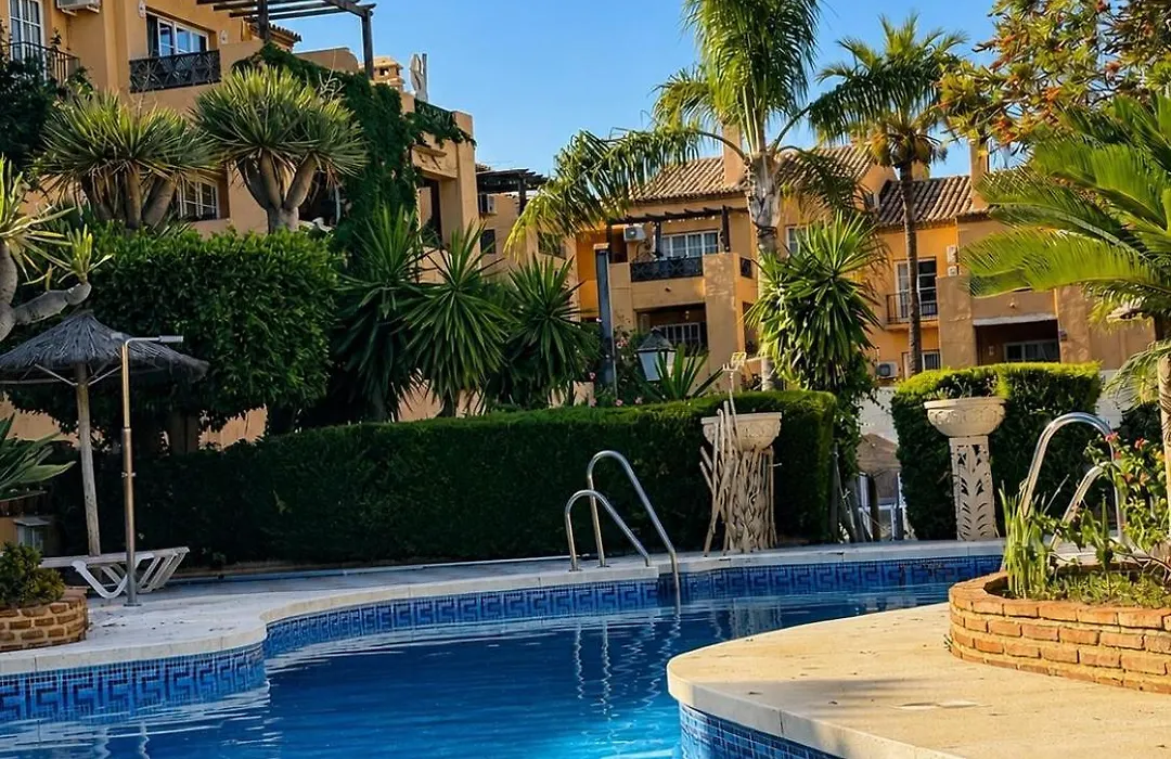 Riviera Del Sol Apartment-1