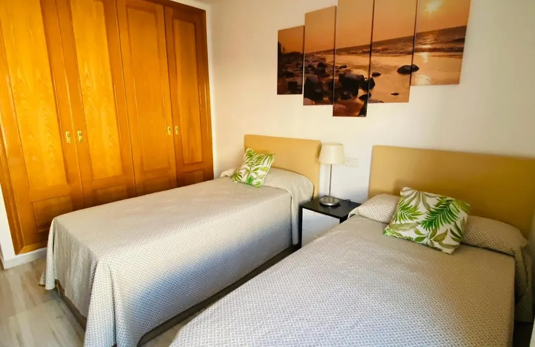 Neptuno Apartment: Sun, Beach And Relax In Huelin-1