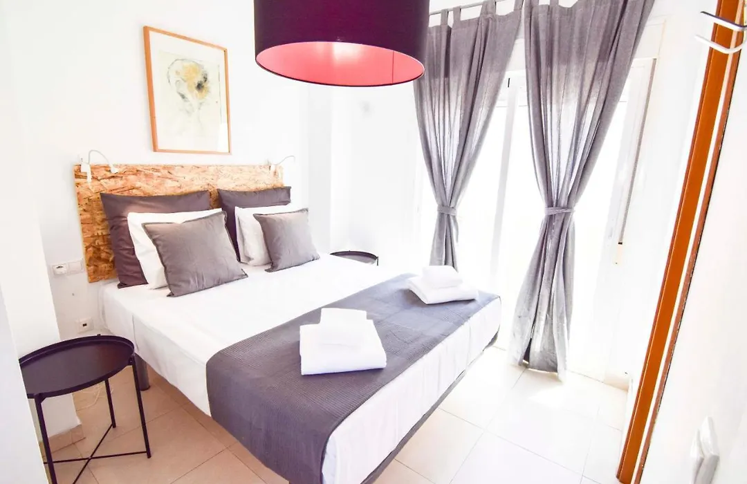 Malaga City Suites Barcelo 30-1