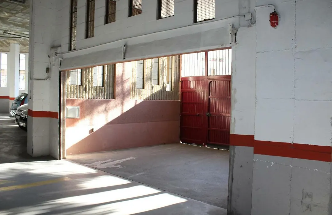 Apartamento Con Parking Gratuito-1